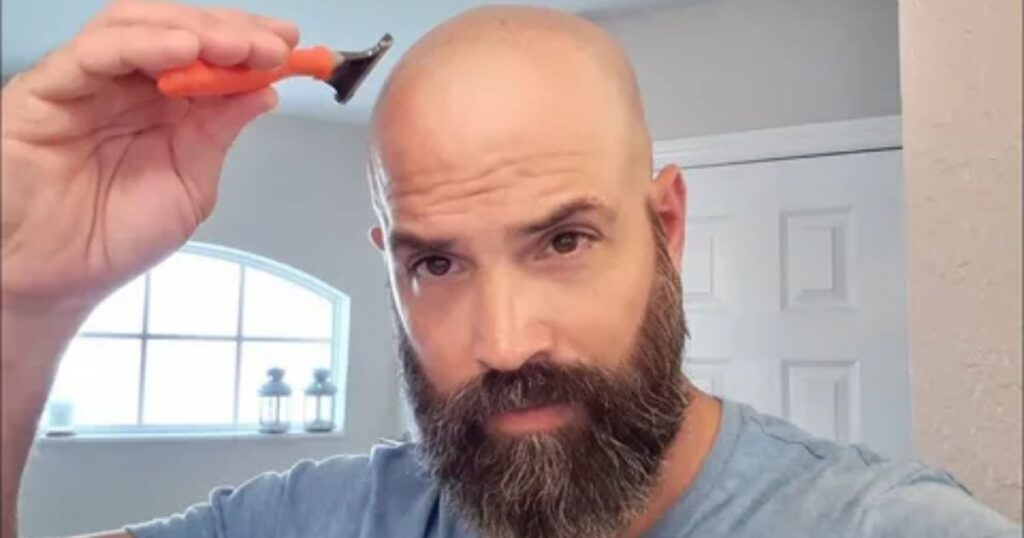 Full Shave / Bald Look